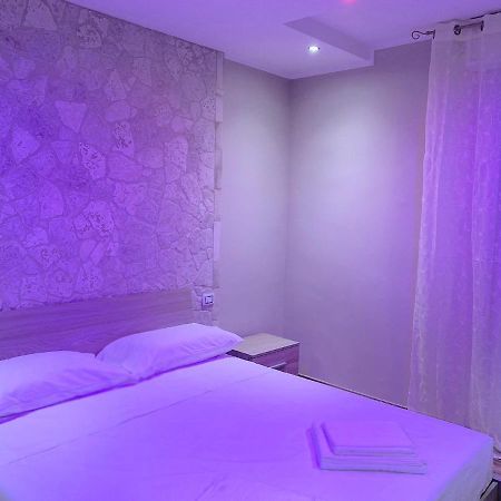 B&B New Paris & Suite Ταράντο Εξωτερικό φωτογραφία