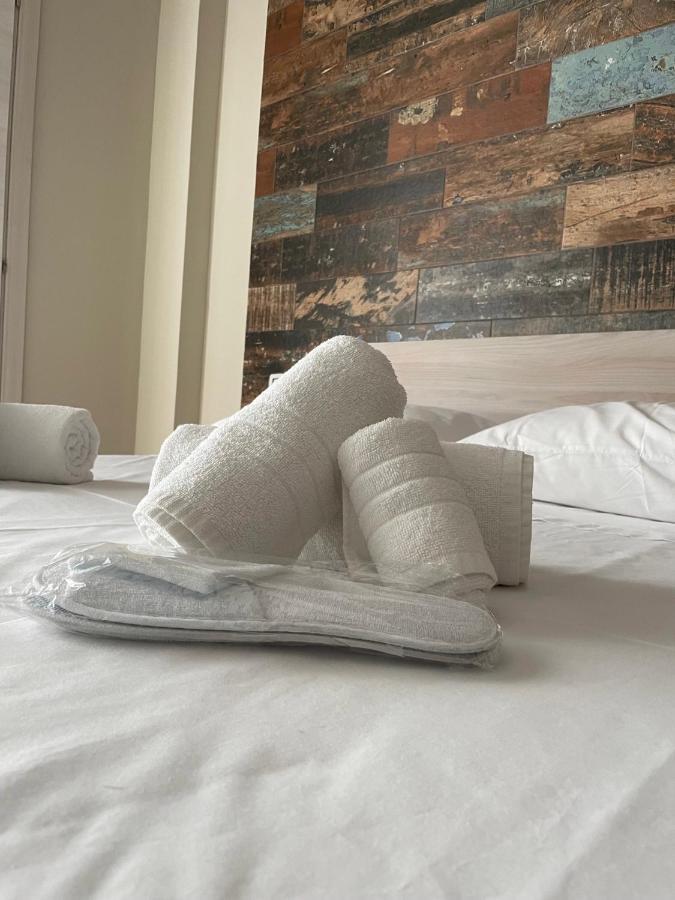 B&B New Paris & Suite Ταράντο Εξωτερικό φωτογραφία