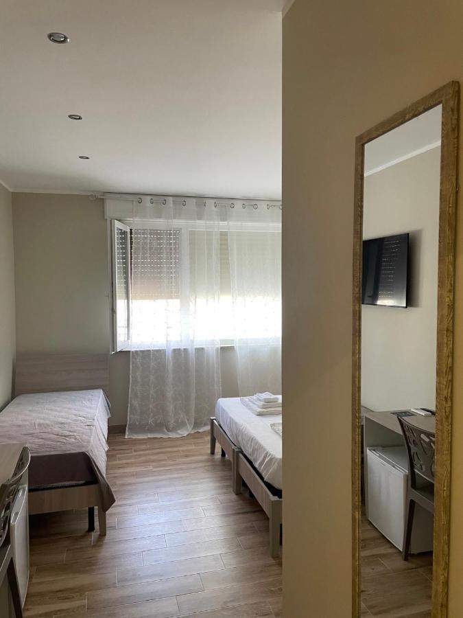 B&B New Paris & Suite Ταράντο Εξωτερικό φωτογραφία